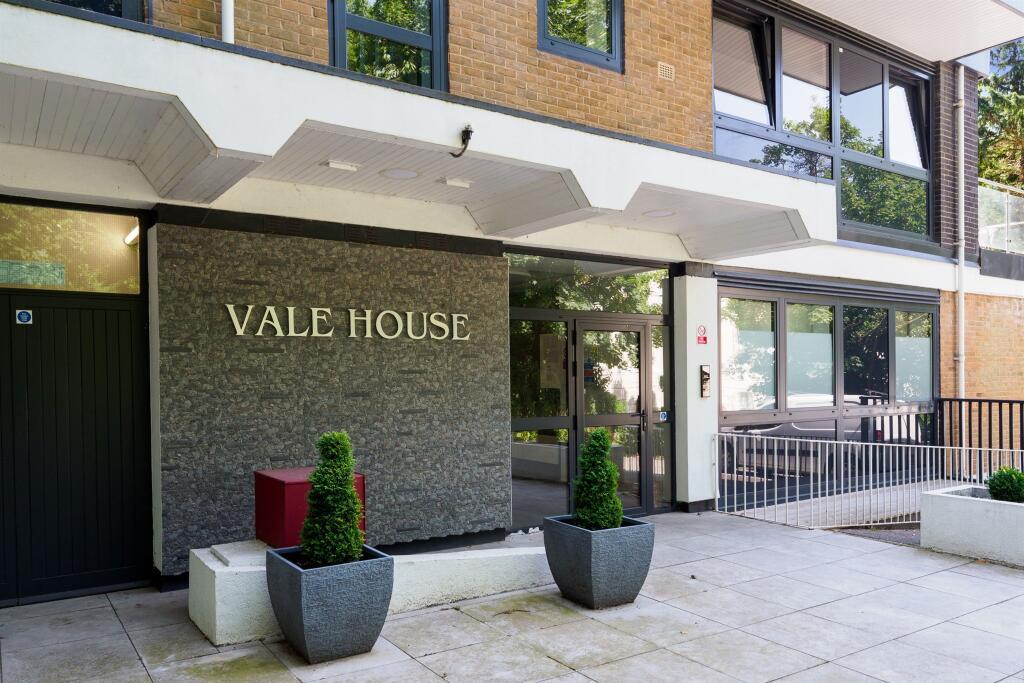 Main image of property: Vale House, Clarence Road, Tunbridge Wells