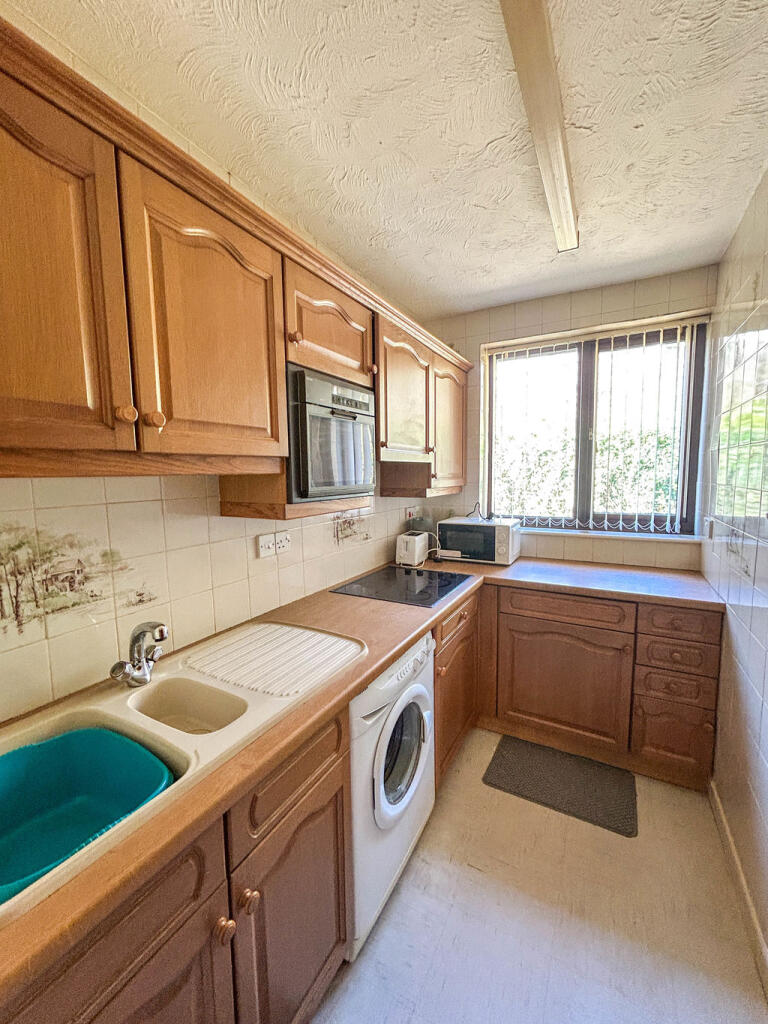 Apartment in Shepton Mallet, Somerset - View 5