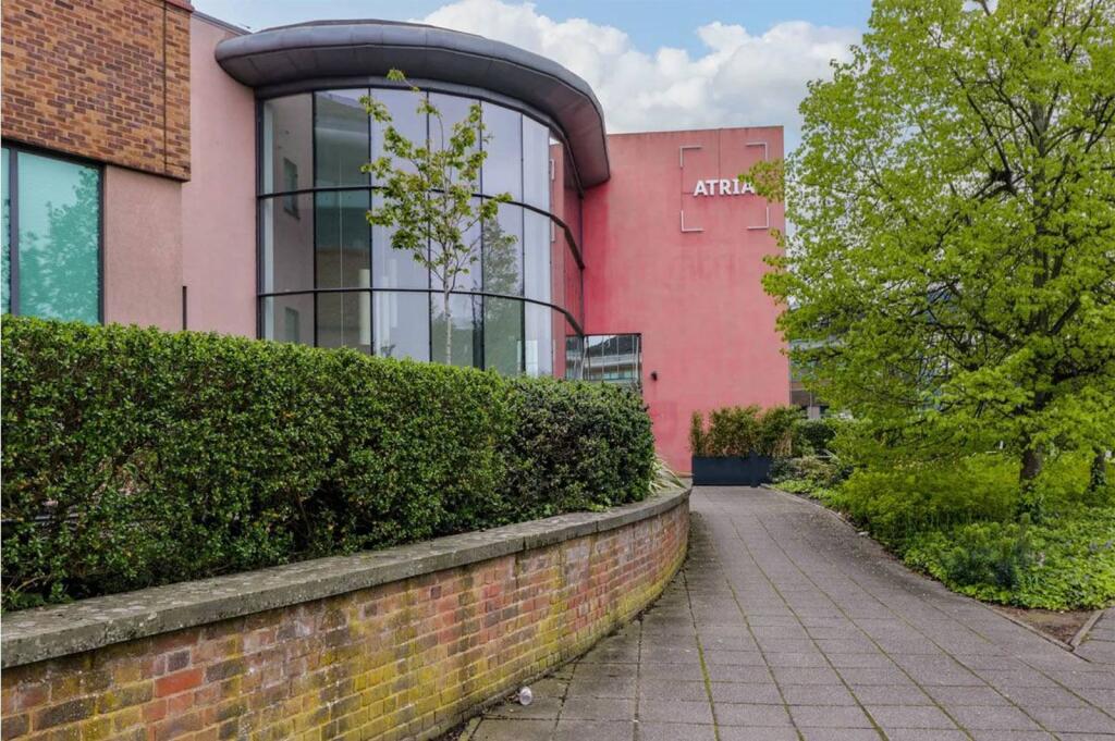 Main image of property: Bath Road, Berkshire, Slough, SL1