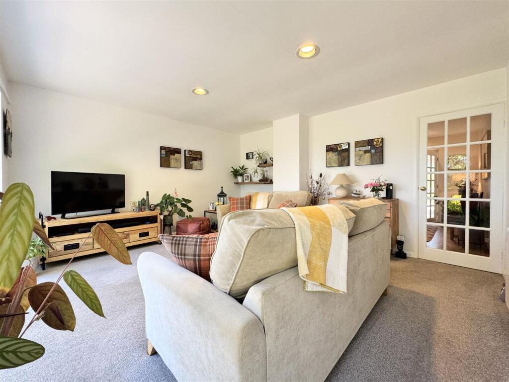 House in Truro - View 3