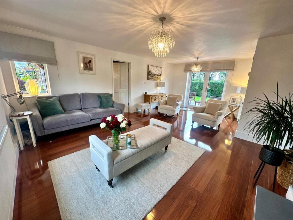 Pickmere Lane, Pickmere, Knutsford photo 3
