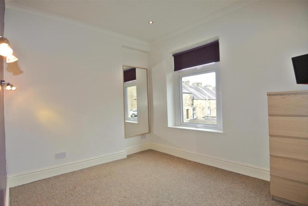 House in Lancaster - View 5