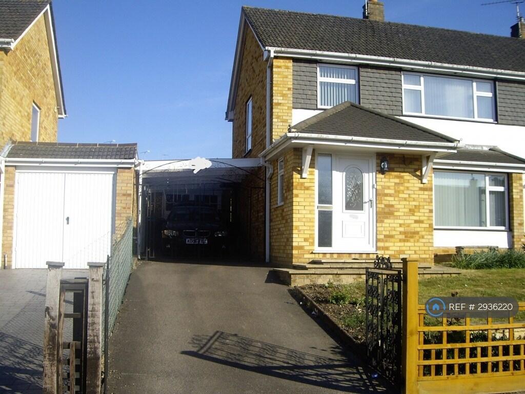 Main image of property: Hildens Drive, Reading, RG31