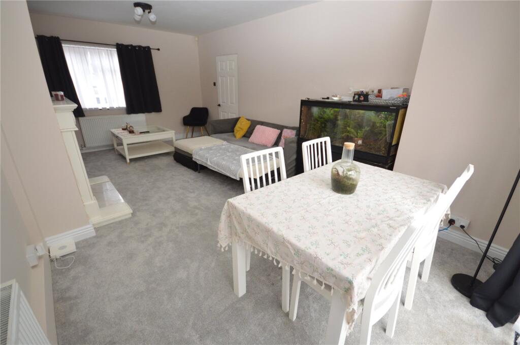 House in Luton - More
