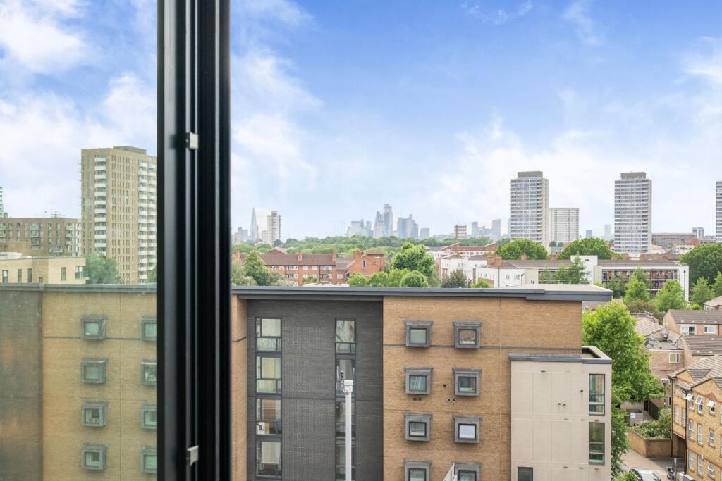 Headwater Point, 2 Dipper Drive, London, E3 photo 3