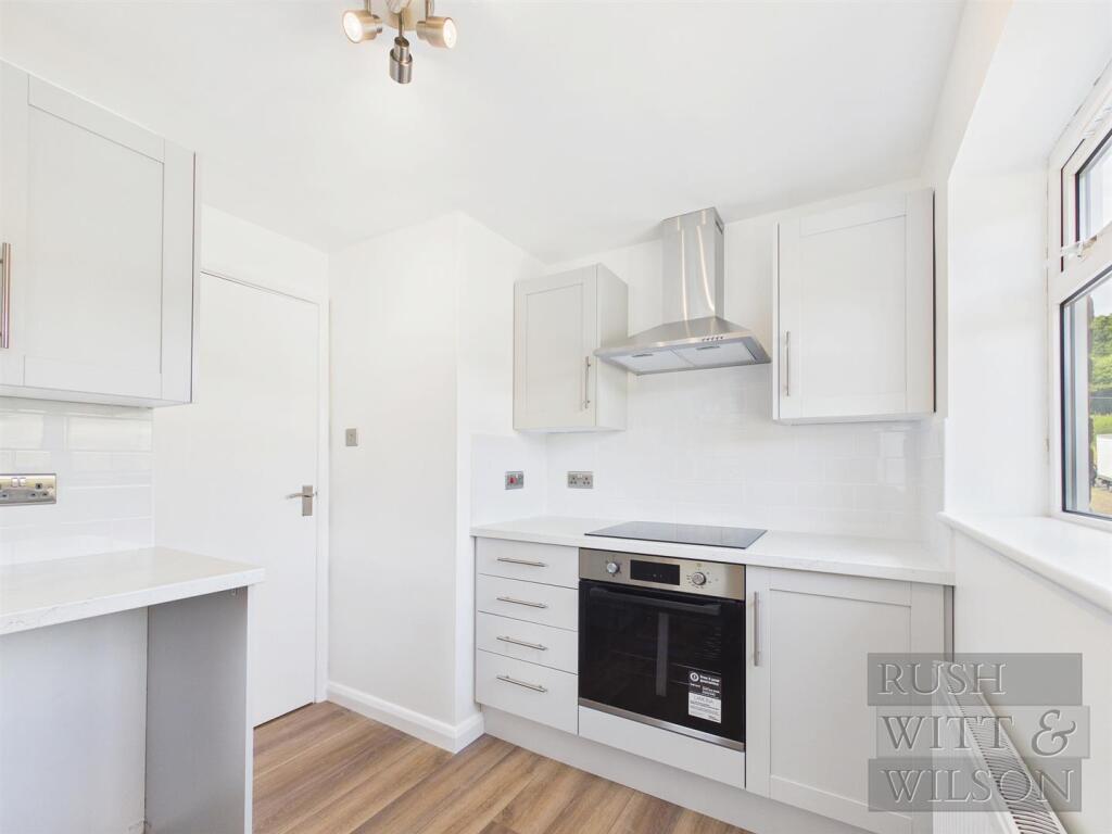 Apartment in Tonbridge - View 4