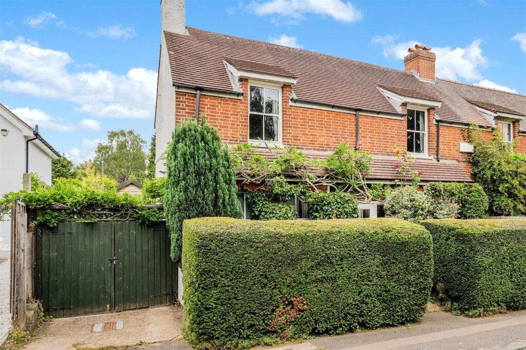 Main image of property: Dorking Road, Tadworth