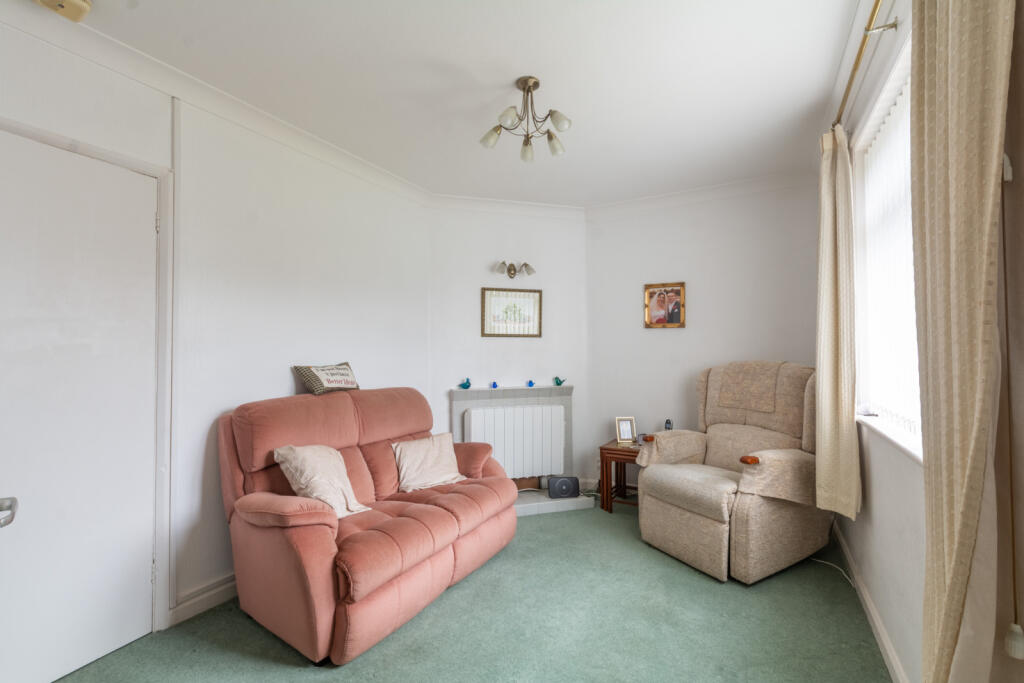 Coggeshall Road, Feering, Colchester, Essex, CO5 photo 3