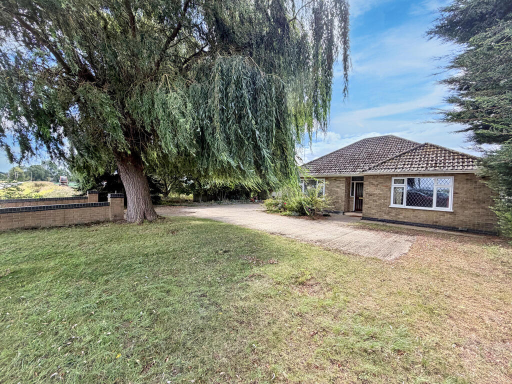 Main image of property: Willow Lodge, Rawsons Lane, Boston, Lincolnshire