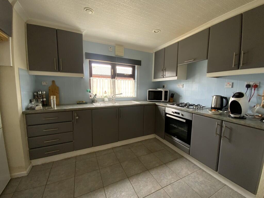 Lime Close, Torksey, Lincoln photo 2
