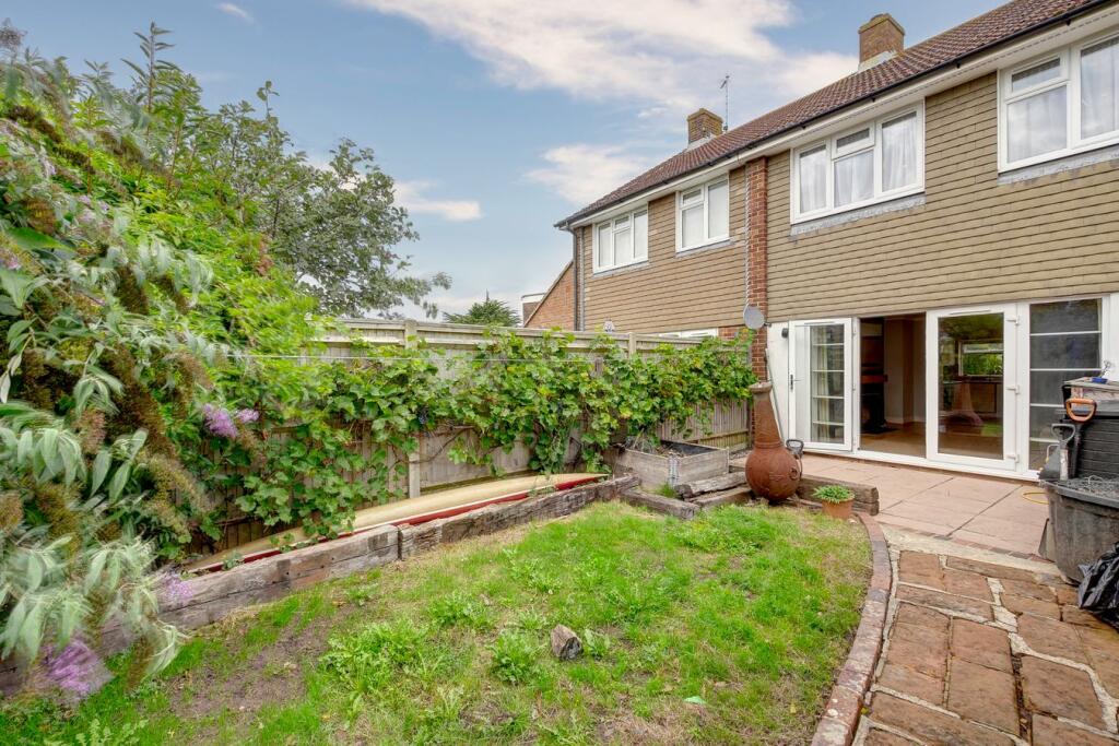 House in Eastbourne, East Sussex - View 4