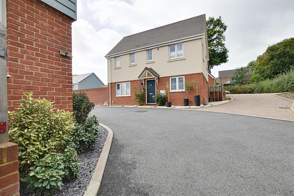 Main image of property: Preston Hall Close, Bexhill on Sea