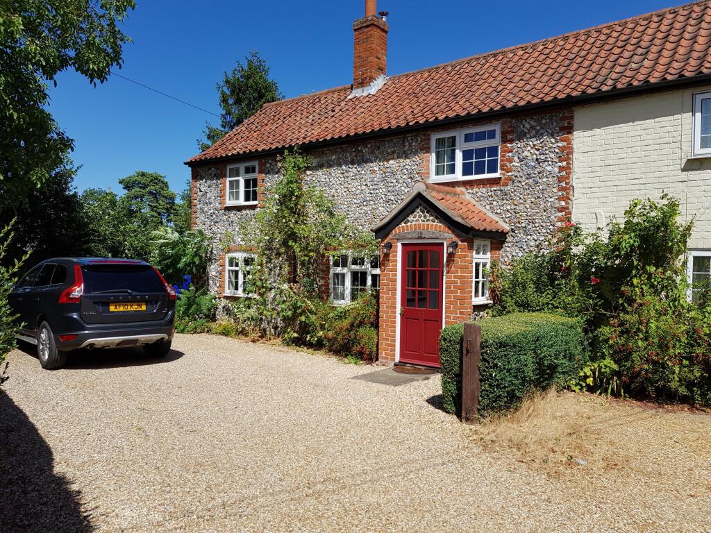 Main image of property: The Street, CB8