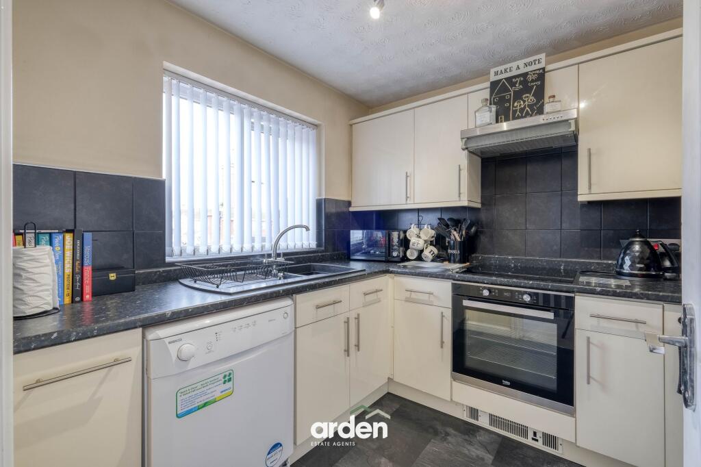 Parkside Way, Birmingham, B31 photo 3