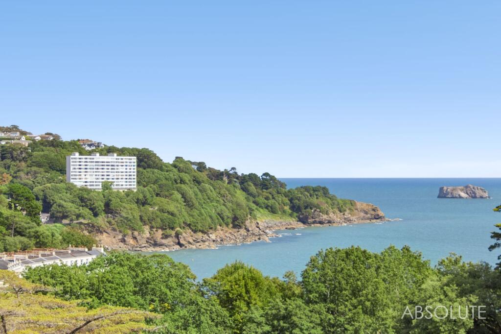 Apartment in Torquay, Torbay - View 2