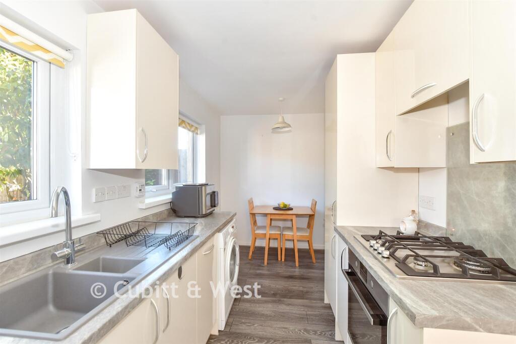 House in Havant, Bedhampton - View 3