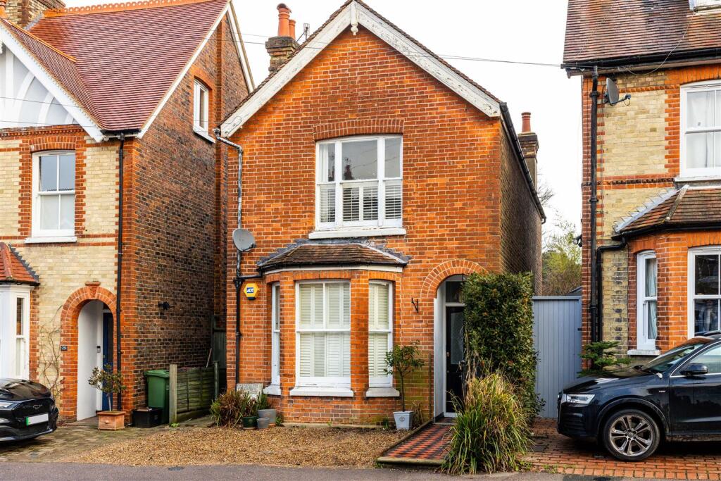 Main image of property: Deerings Road, Reigate