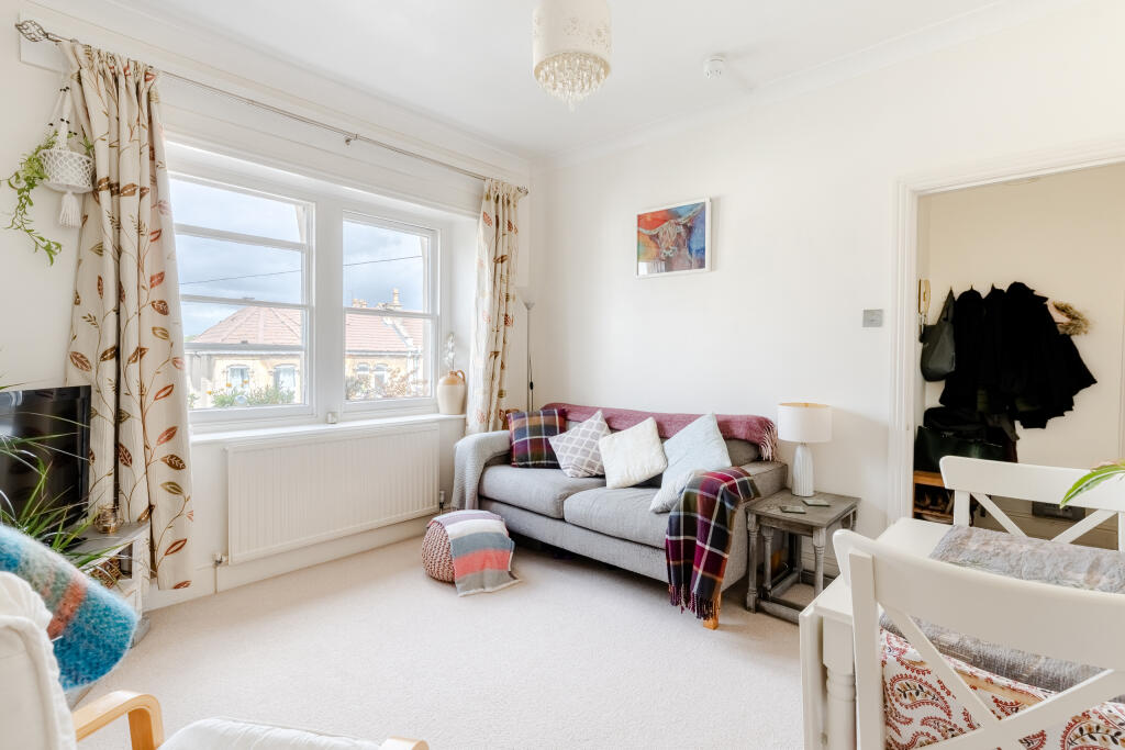 Apartment in Bristol - View 5