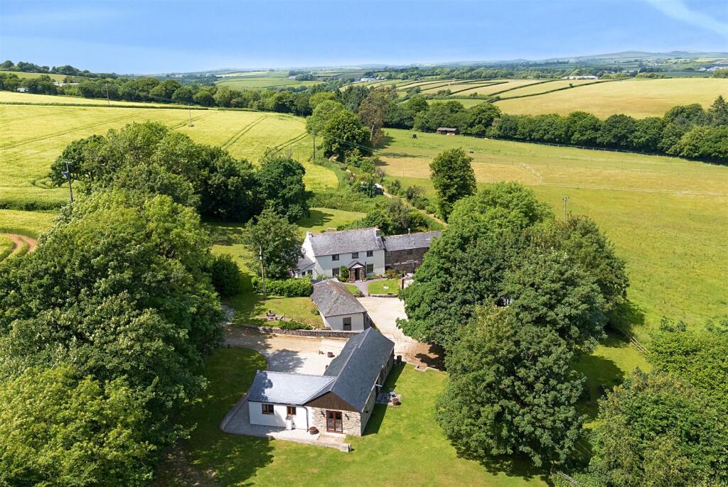 12-bed detached on St. Keyne, Liskeard, £1,750,000