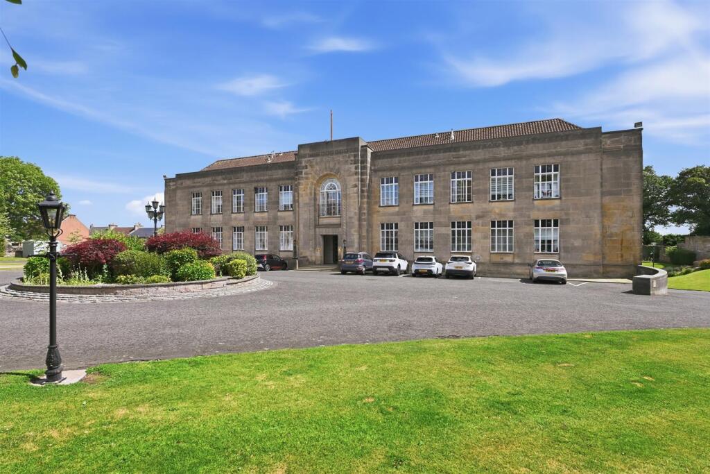 Main image of property: Braehead House, Victoria Road, Kirkcaldy
