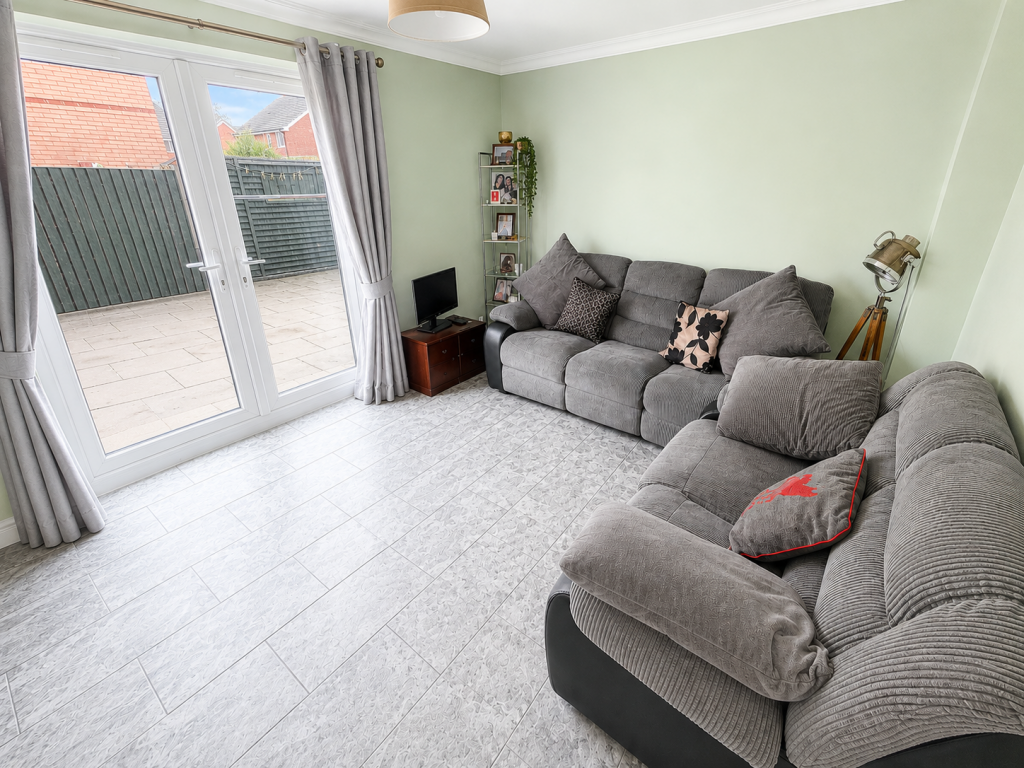 House in Sefton, Liverpool City Region - View 4