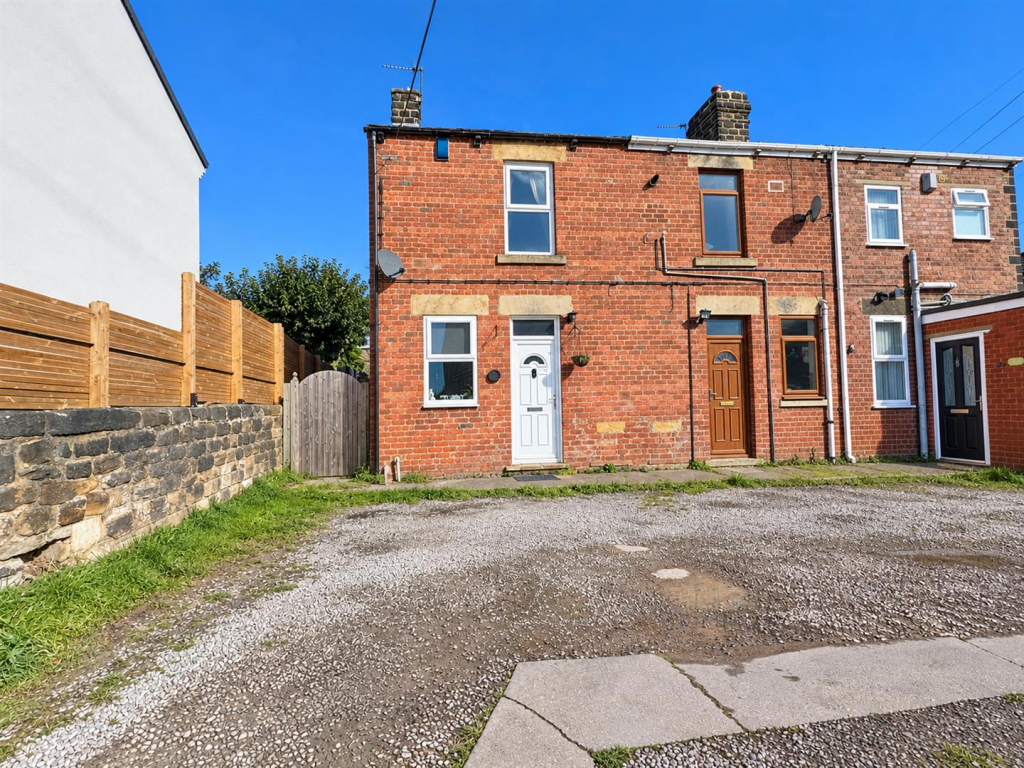 2-bed terraced on Blacker Road, Staincross, Barnsley, £150,000