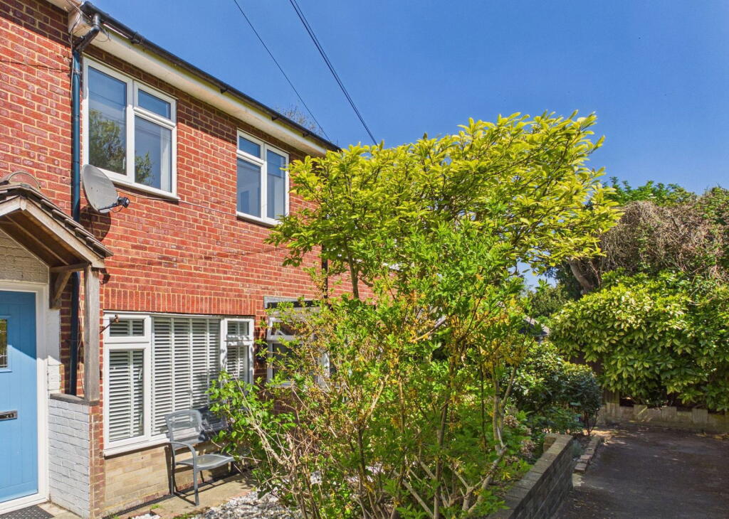 Main image of property: Spring Close, Willingdon, Eastbourne, East Sussex, BN20