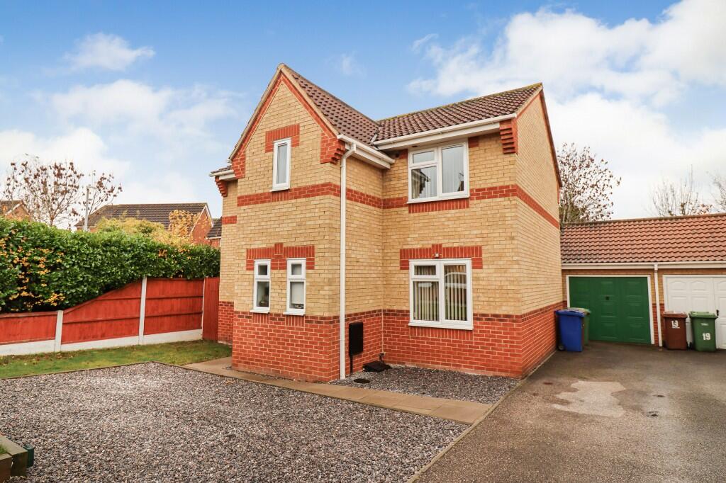 Main image of property: DOUGLAS CLOSE, Chafford Hundred, Grays