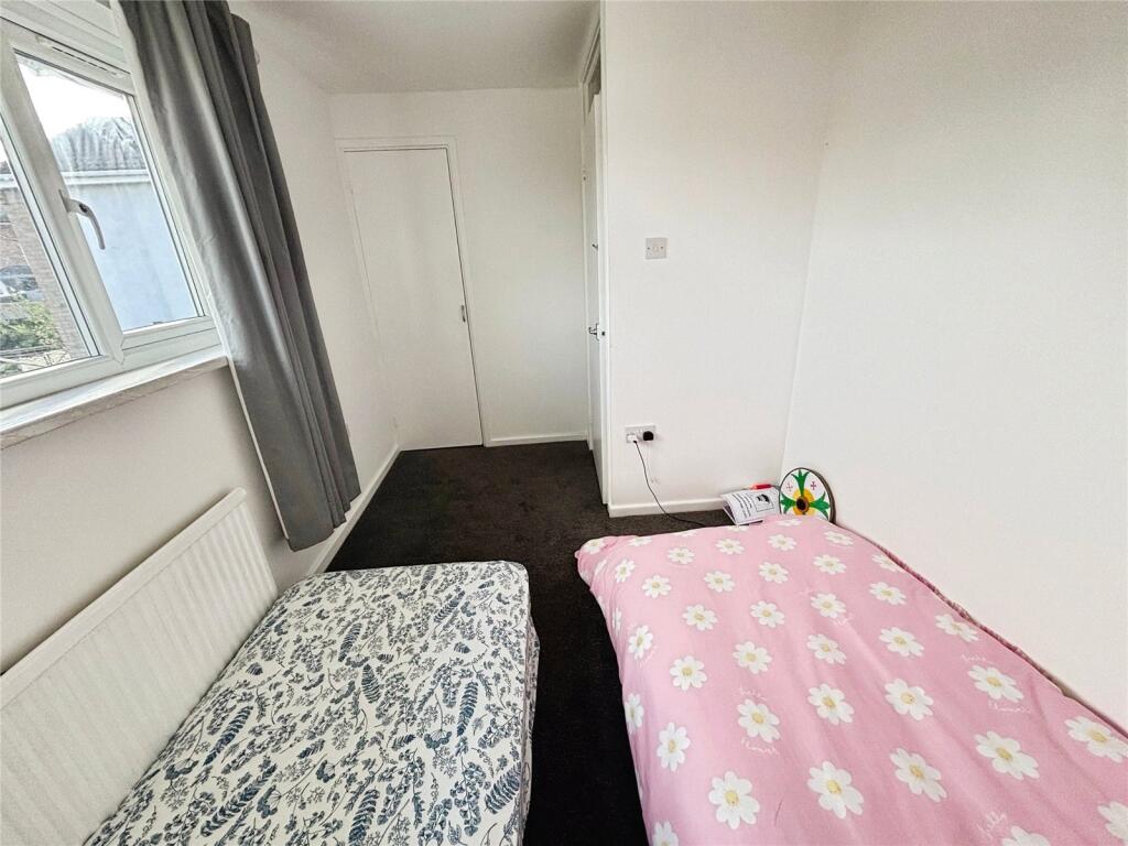 House in Leicester - More