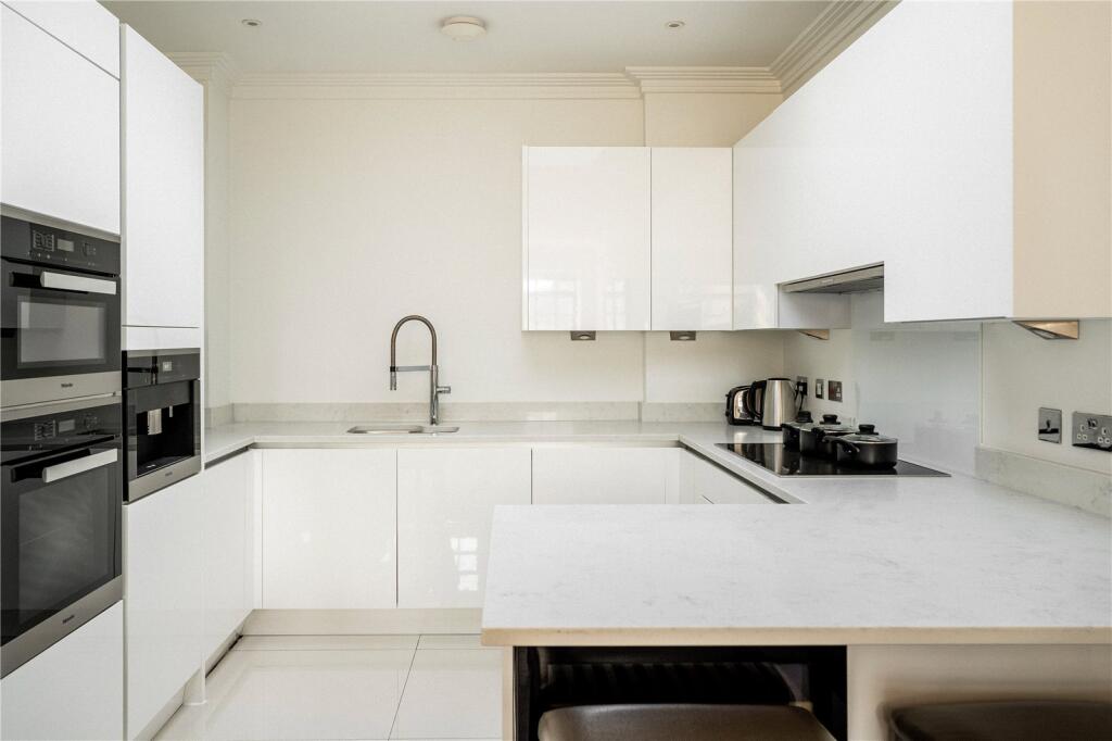 Apartment in London - View 4