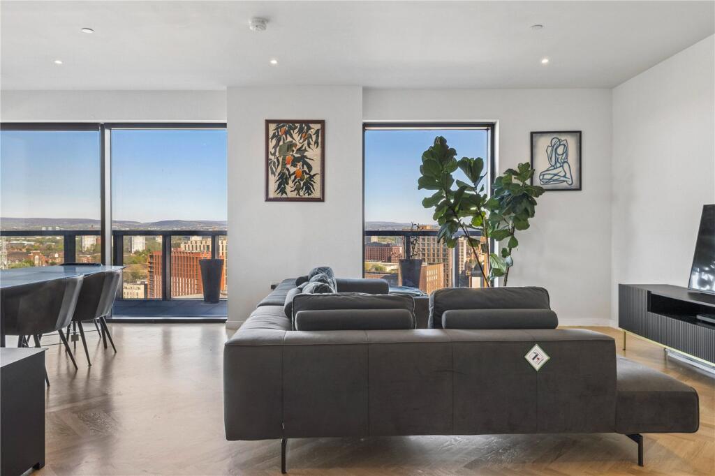 Main image of property: Aspin Lane, Manchester, Greater Manchester, M4