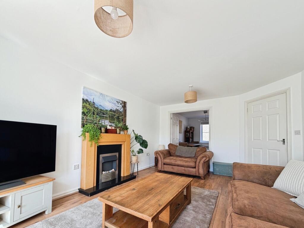 House in Pontarddulais - View 5