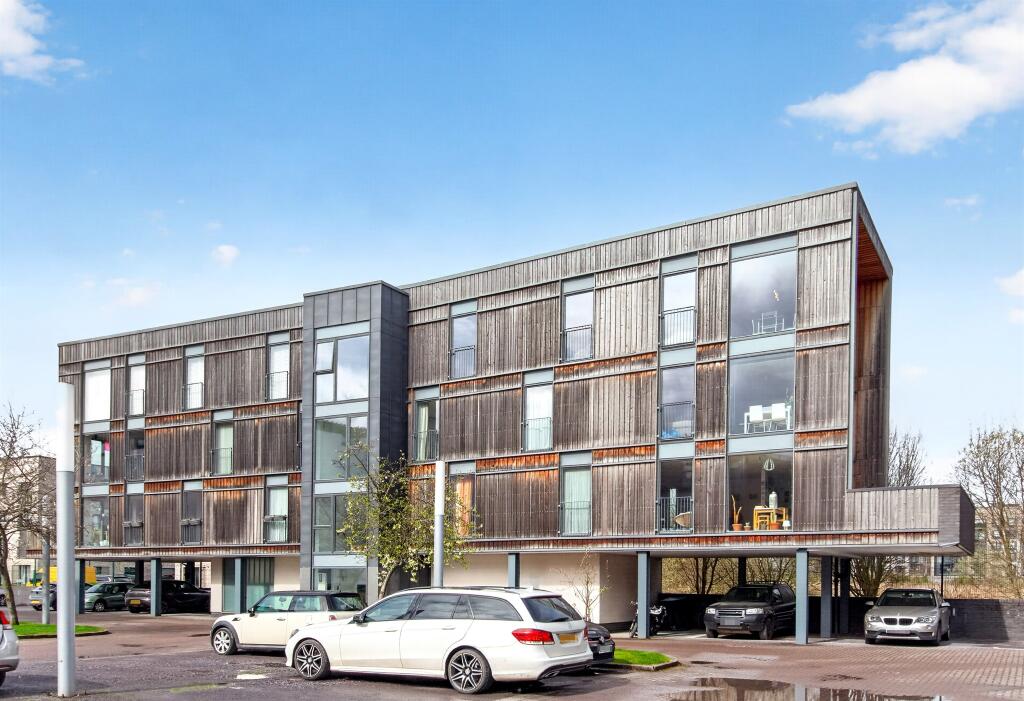 Main image of property: Moore Street, Glasgow