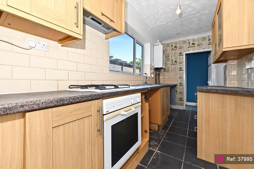 House in Stoke-on-Trent, Baddeley Green - View 5