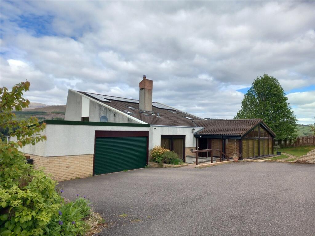 Main image of property: Viewpoint, Strathpeffer, Highland, IV14