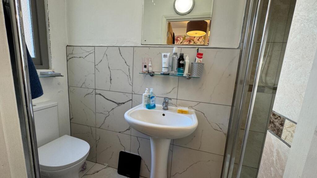 4 bedroom terraced house for rent