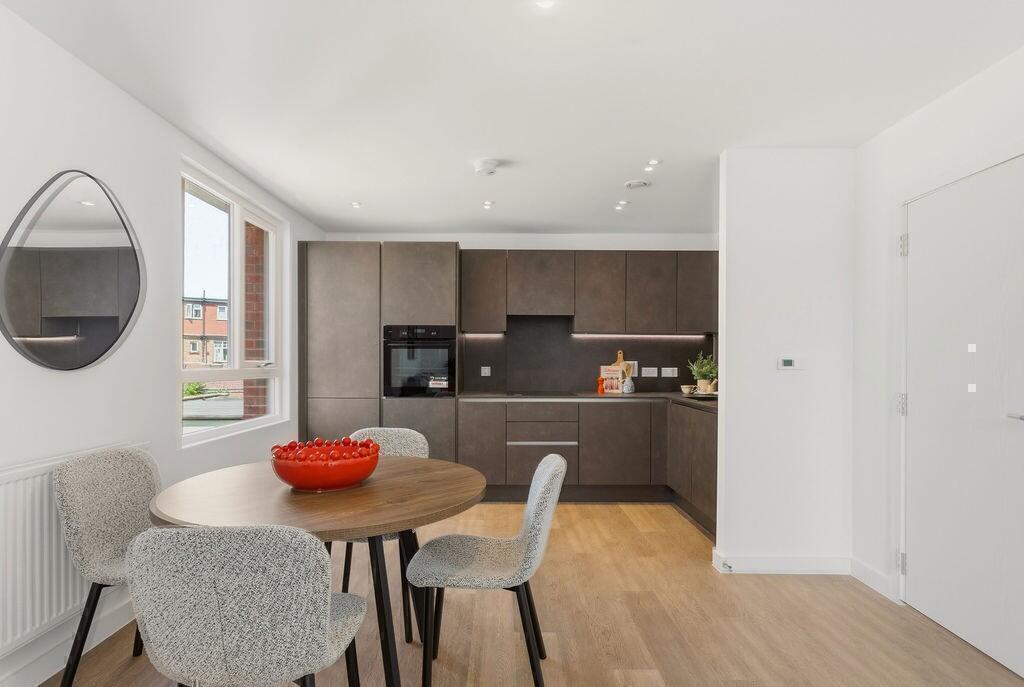 Apartment in London - View 4