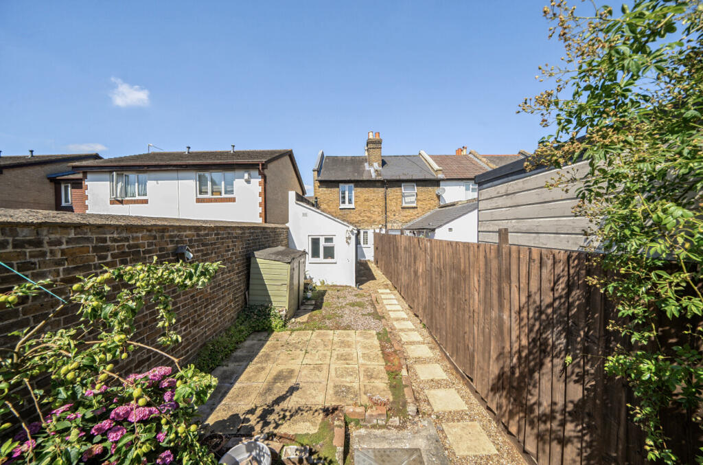 Wharton Road, Bromley, BR1 - View 4