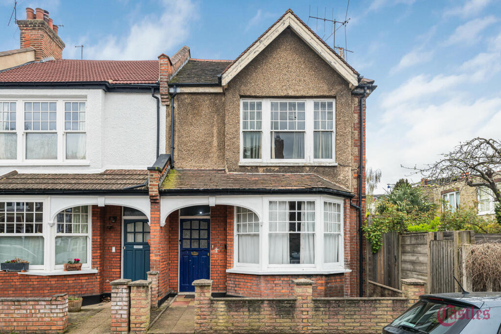 Main image of property: Oak Avenue, N8
