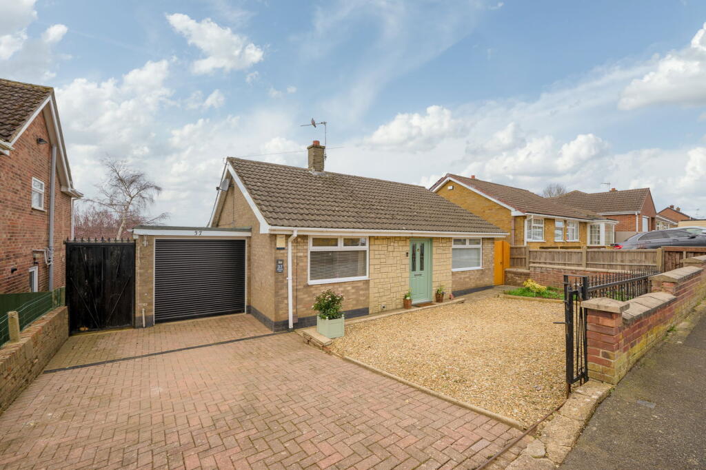 Main image of property: Saltersford Road in Grantham