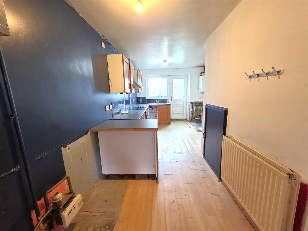 House in Corby, North Northamptonshire - View 5
