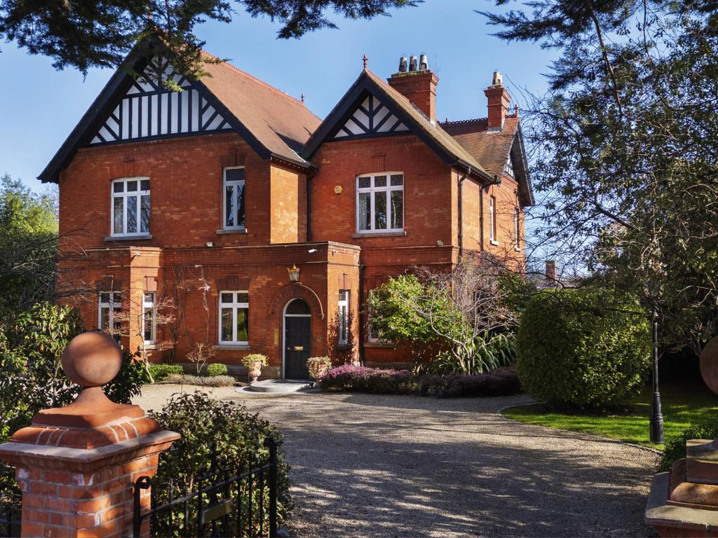 Main image of property: Melfort, 19 Shrewsbury Road, Ballsbridge, Dublin 4, D04 T0H7