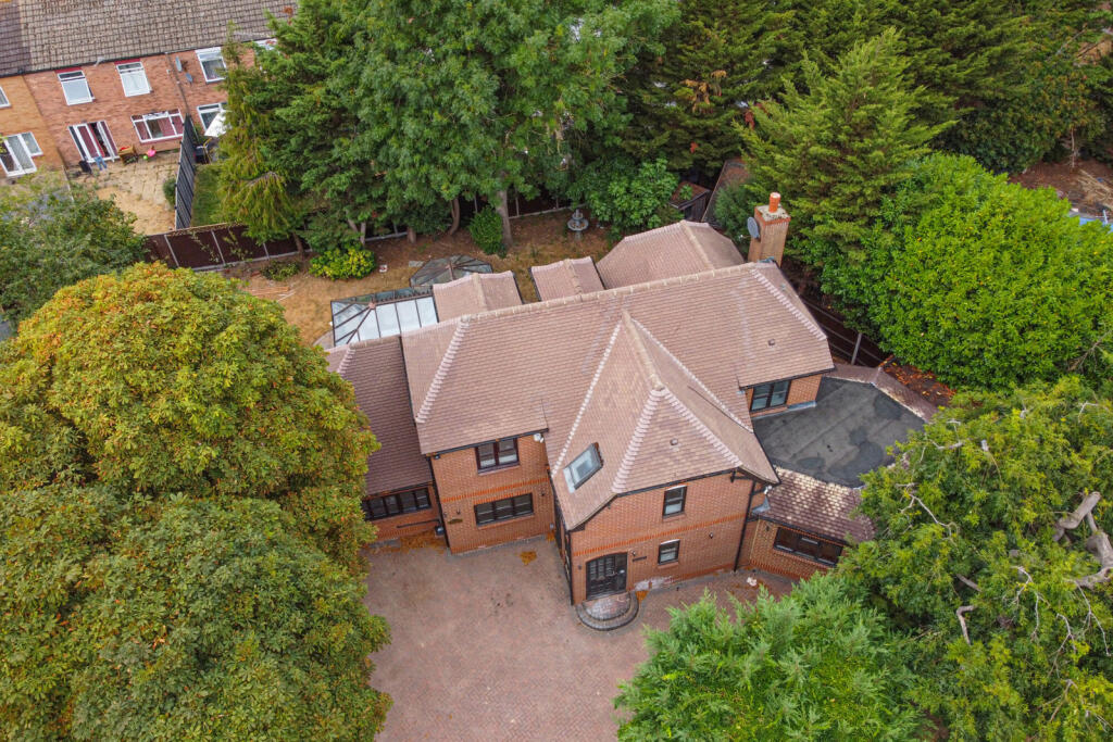 House in Southall - View 3