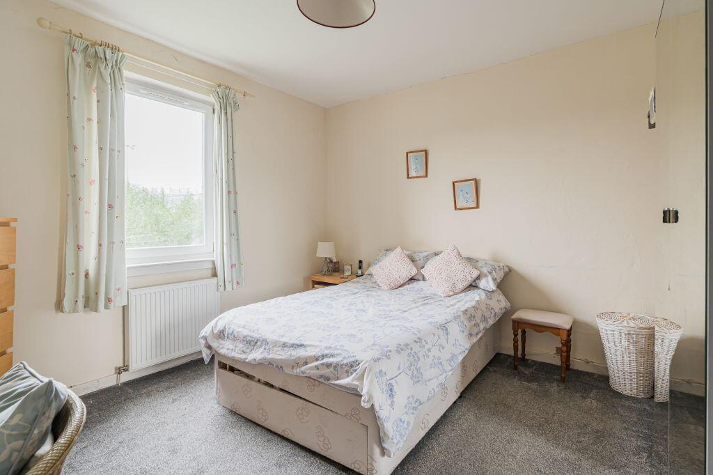 Apartment in Edinburgh, Saughtonhall, Murrayfield - View 4