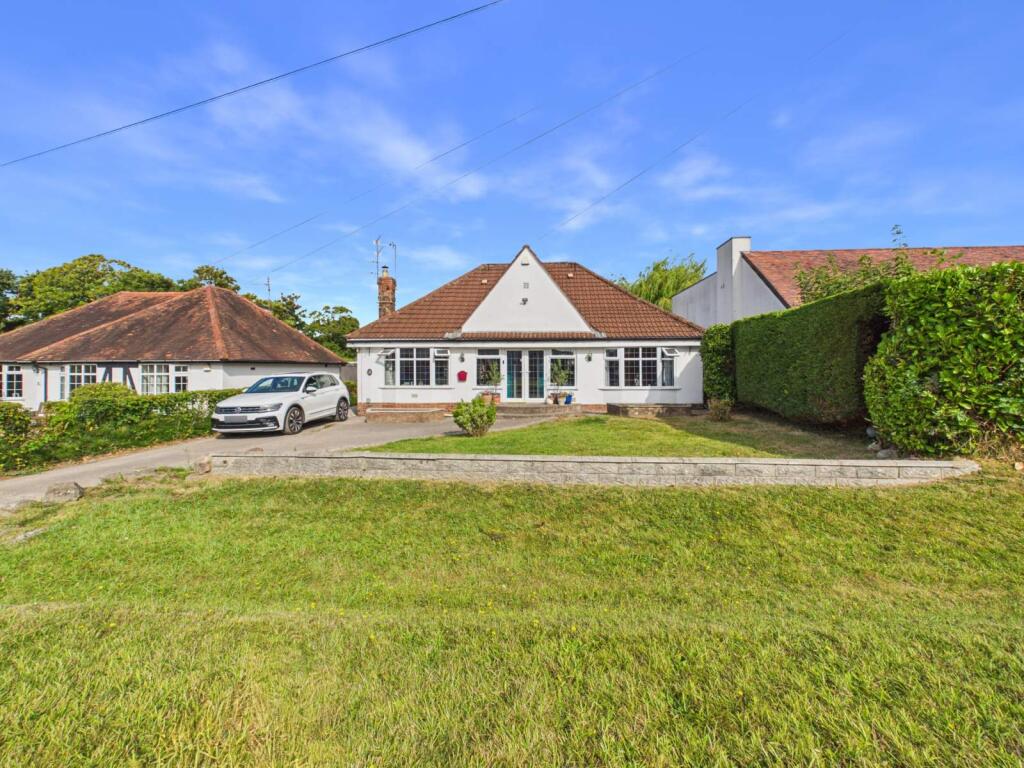 House in Cardiff, Rhiwbina - More
