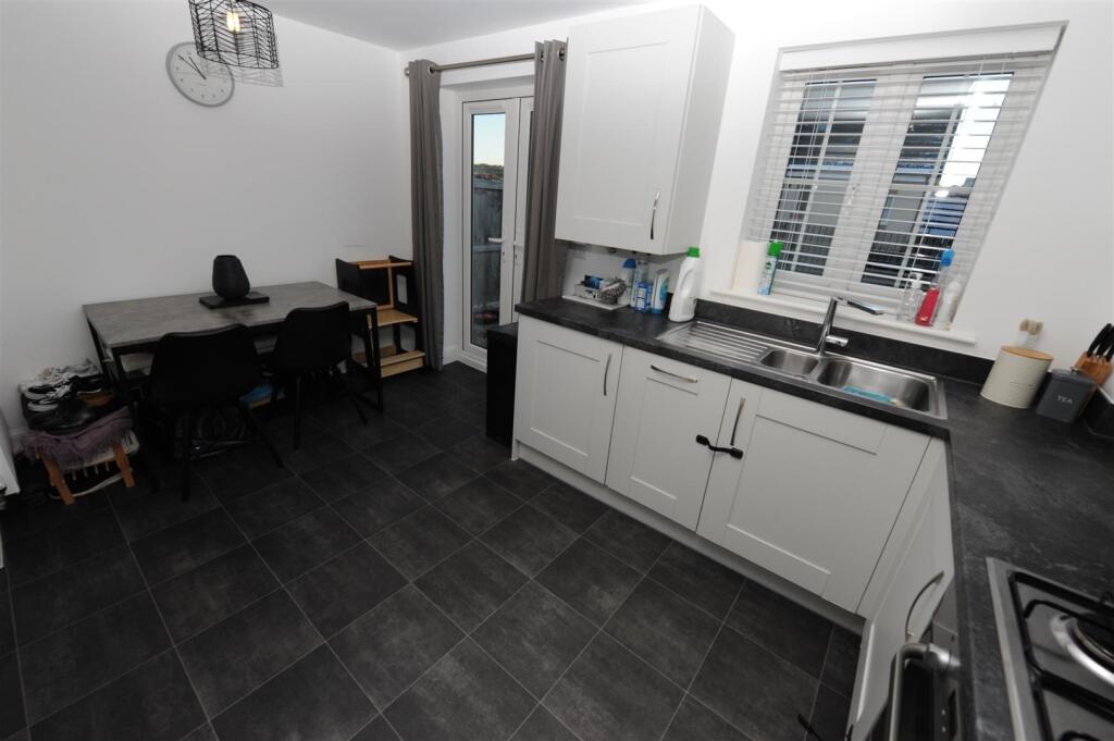 Additional image 14 of Stansfield Close, Apperley Bridge, Bradford