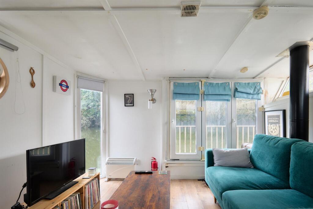 House in London - View 3