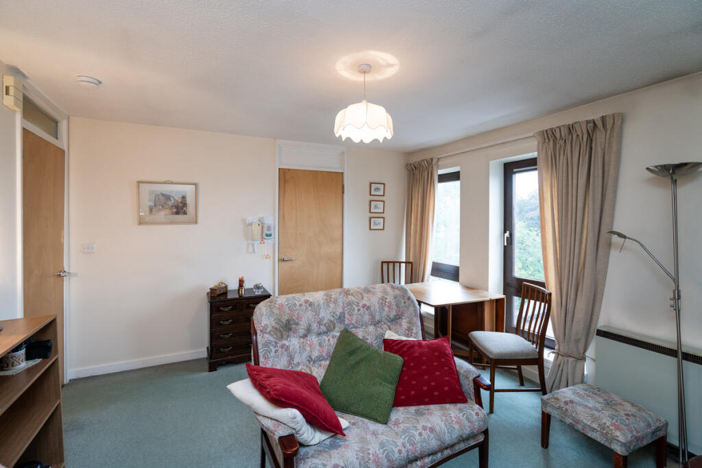 Apartment in Edinburgh - View 5