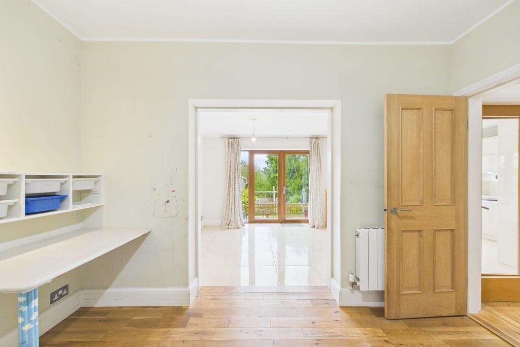 22 Kings Drive, Carnforth, LA5 9AG photo 4