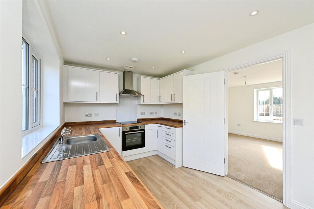 William Lynne Road, Outwell, Wisbech, Norfolk, PE14 photo 3